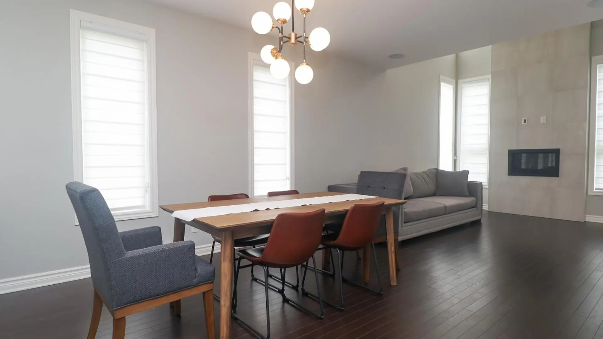 Holiday home Tranquil Nest By The Airport Villa Ottawa